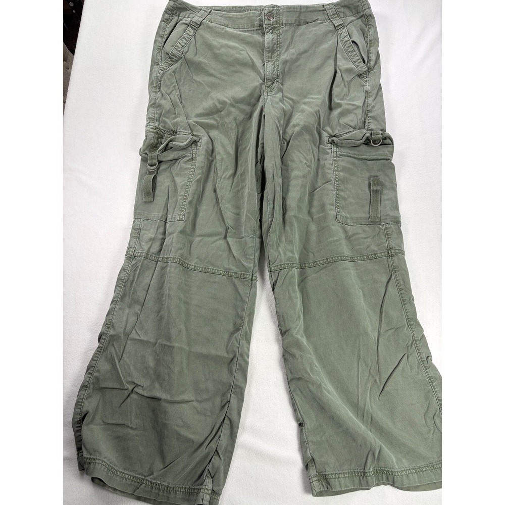 American Eagle Super High Rise Baggy Wide Leg Cargo Pants Olive Green Size 18